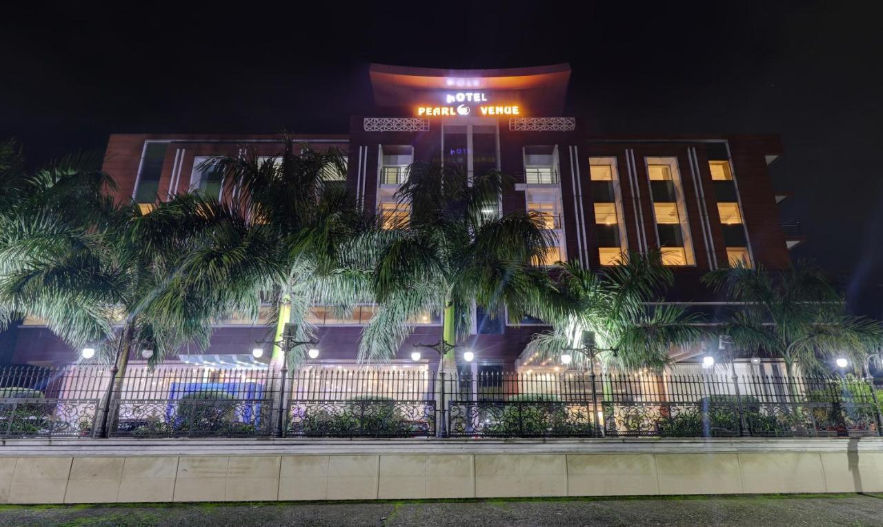 Hotel Treebo Premium Pearl Avenue, Ring Road Dehradun Exterior foto
