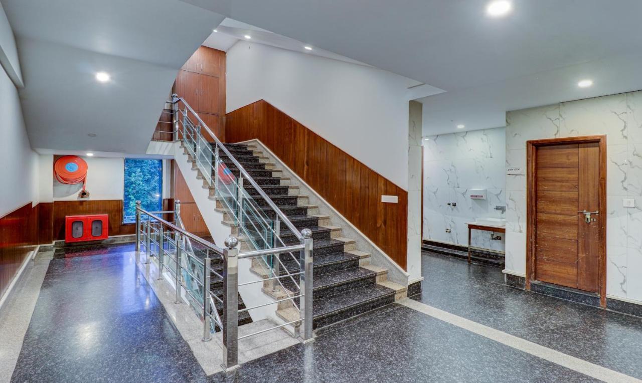 Hotel Treebo Premium Pearl Avenue, Ring Road Dehradun Exterior foto